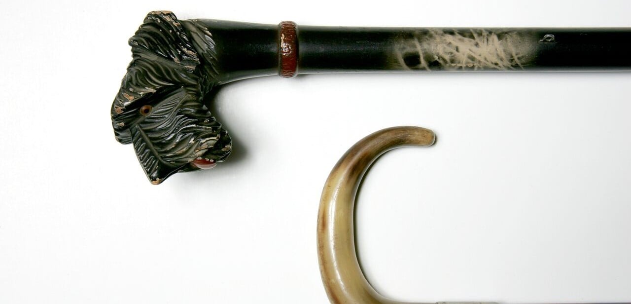 old-umbrella-shop-02 banner image