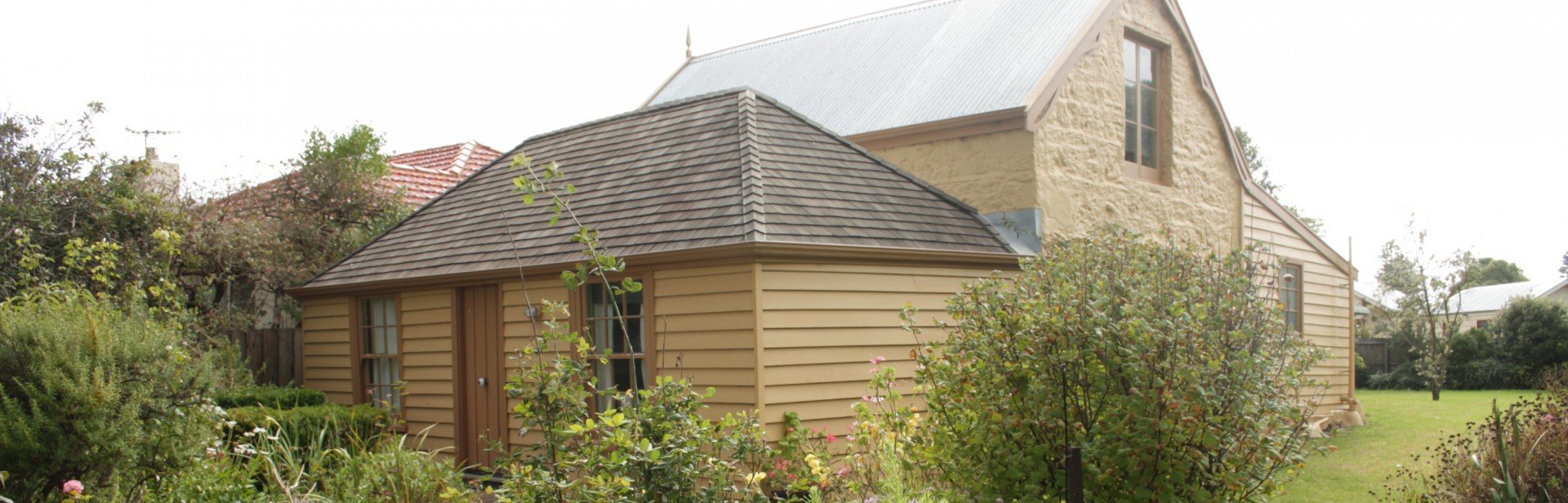 Motts Cottage 5 Feb 2010 PR (12) banner image