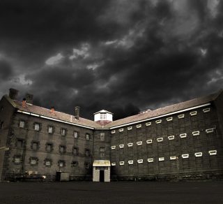 Join us for the last meal of James Ross before his execution .....