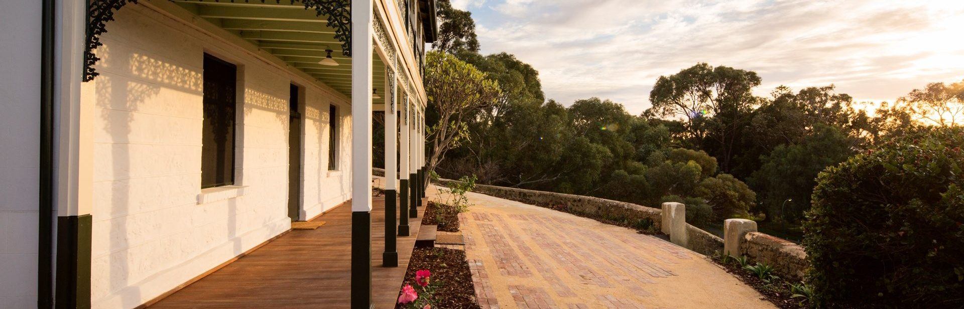 1920px-wide—EmmaVD01-(8) banner image