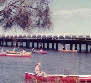 Canoeing at Riverton Bridge related image