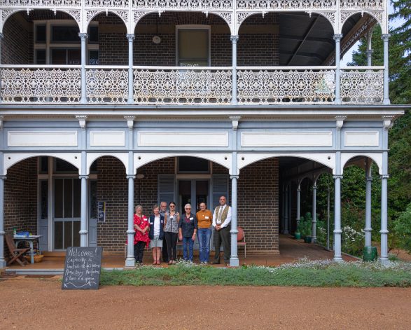 Saumarez volunteers