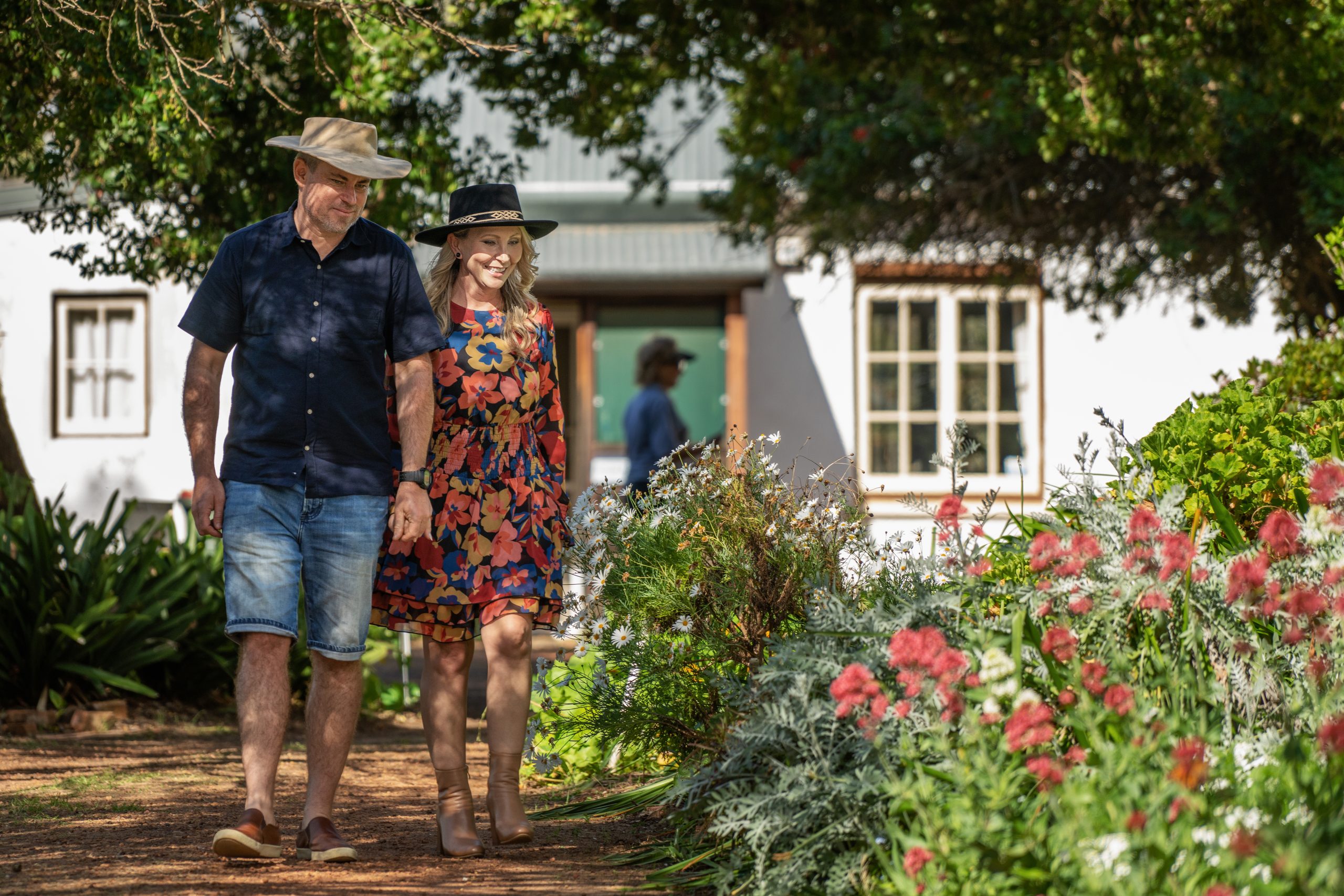 WA: 10 Apr - 14 May