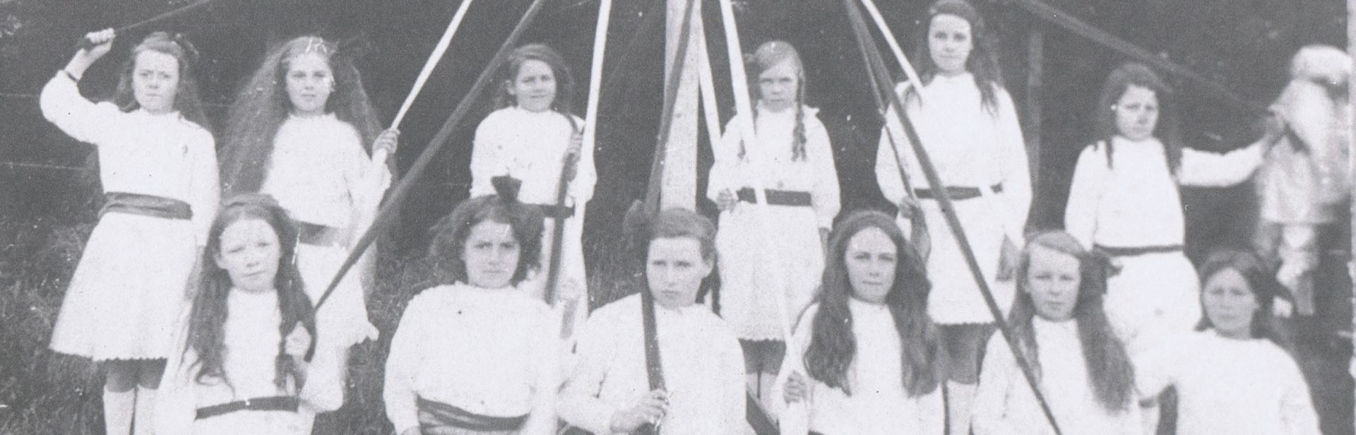 Students around the maypole c 1917