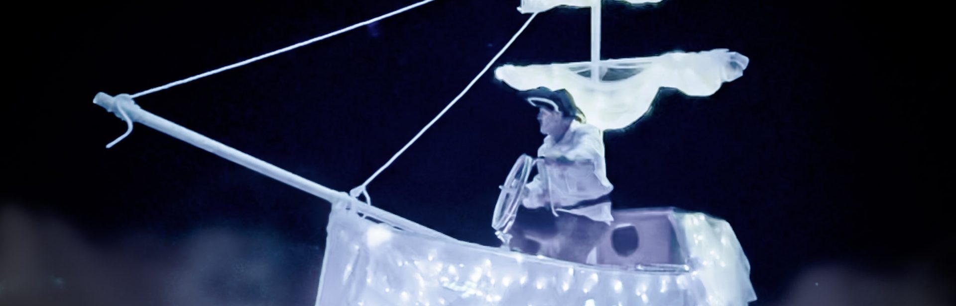 Fremantle's Dark Corners: Fremantle's Dark Corners illuminates the past and bring the long-dead to life, with true local tales, theatrically told with projection and soundscape.