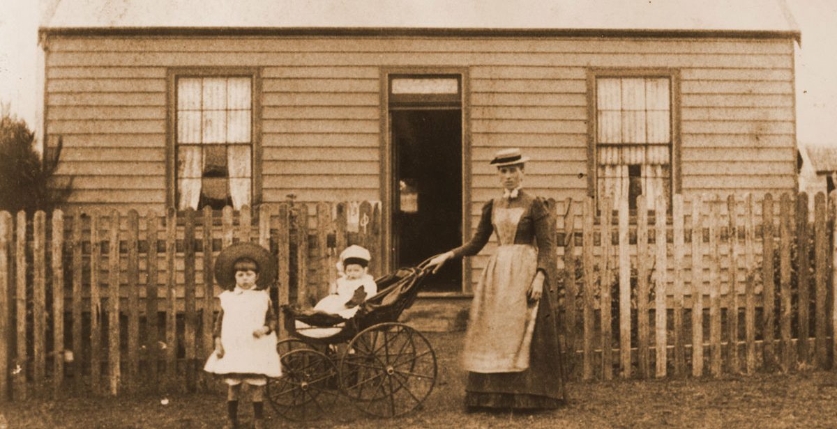 Discover how the Geelong Heritage Centre can help with your local or family history research