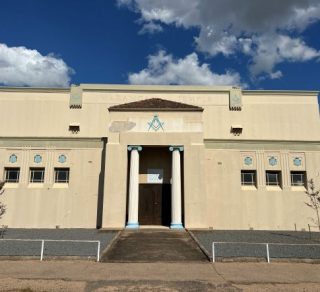 28 30 Benalla Street Benalla Vic related image