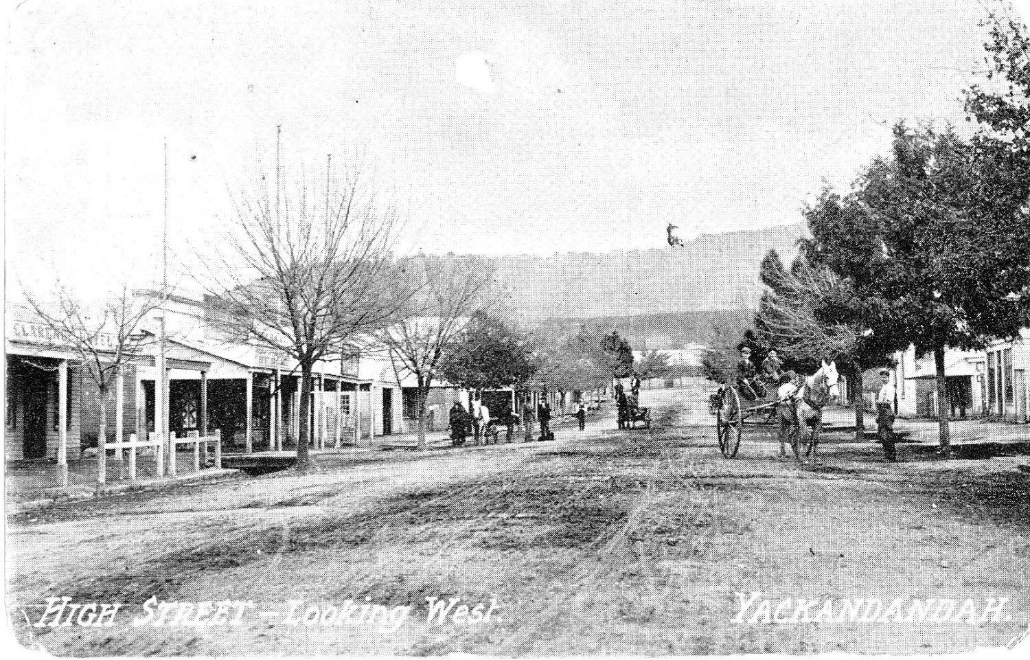 A Walk in High Street Yackandandah National Trust
