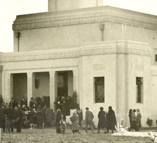 Mourners attending at Funeral at the South Chapel at Woronora Memorial Park related image