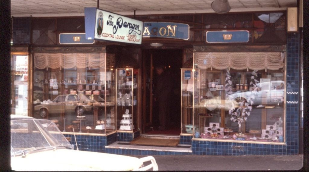 Paragon Cafe, Katoomba, photographed by David Sheedy for the National Trust in 1978