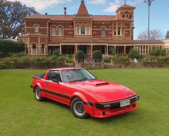 Rippon Lea 70s Car Show